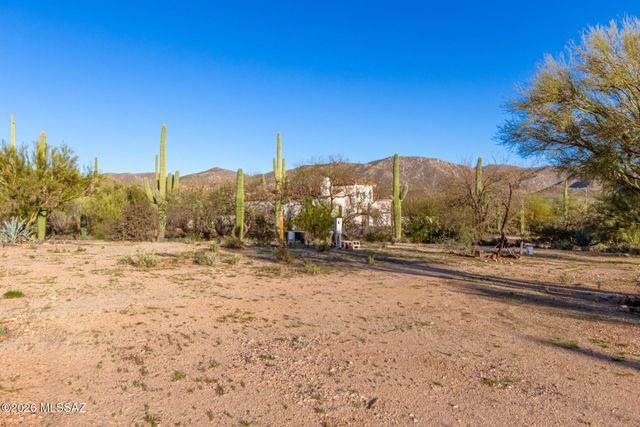 41420 E Cathy Lane, Marana, AZ 85658