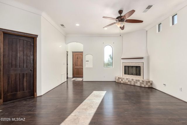 41420 E Cathy Lane, Marana, AZ 85658