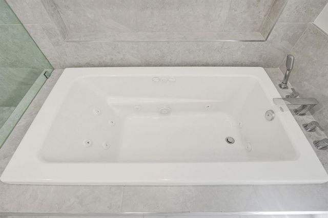 2401 NW 39th Street, Boca Raton, FL 33431