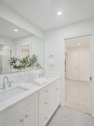 2401 NW 39th Street, Boca Raton, FL 33431