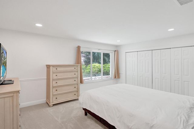 2401 NW 39th Street, Boca Raton, FL 33431