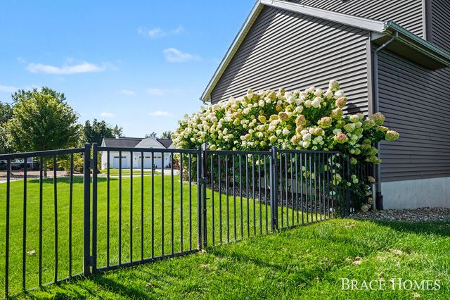 7949 Byron Depot Drive SW, Byron Center, MI 49315
