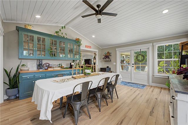 455 N Curtis Avenue, Pea Ridge, AR 72751