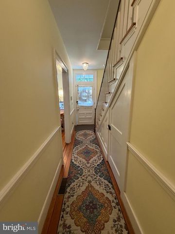 1102 PRINCE EDWARD ST, Fredericksburg, VA 22401