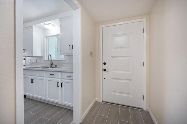 5513 San Juan Ave, Citrus Heights, CA 95610