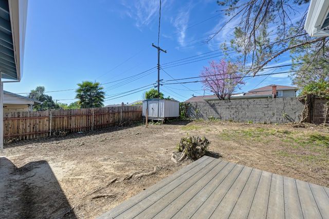 5513 San Juan Ave, Citrus Heights, CA 95610