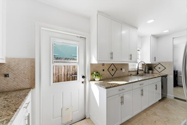 1125 Rhapsody Way, Royal Palm Beach, FL 33411