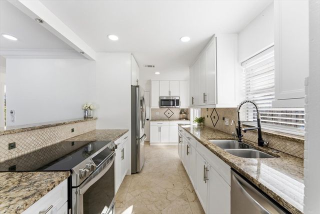 1125 Rhapsody Way, Royal Palm Beach, FL 33411