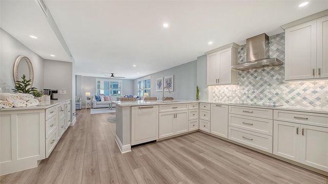 5780 MIDNIGHT PASS ROAD 110, Sarasota, FL 34242