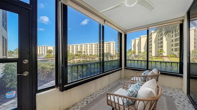 5780 MIDNIGHT PASS ROAD 110, Sarasota, FL 34242