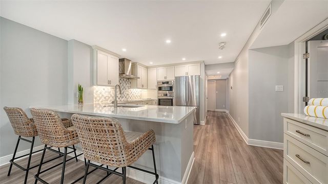 5780 MIDNIGHT PASS ROAD 110, Sarasota, FL 34242