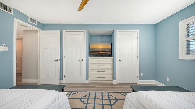 5780 MIDNIGHT PASS ROAD 110, Sarasota, FL 34242