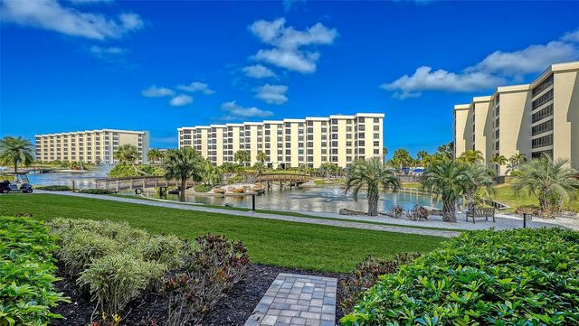 5780 MIDNIGHT PASS ROAD 110, Sarasota, FL 34242