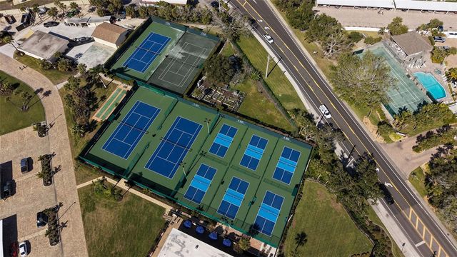 5780 MIDNIGHT PASS ROAD 110, Sarasota, FL 34242