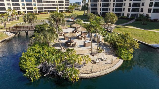 5780 MIDNIGHT PASS ROAD 110, Sarasota, FL 34242