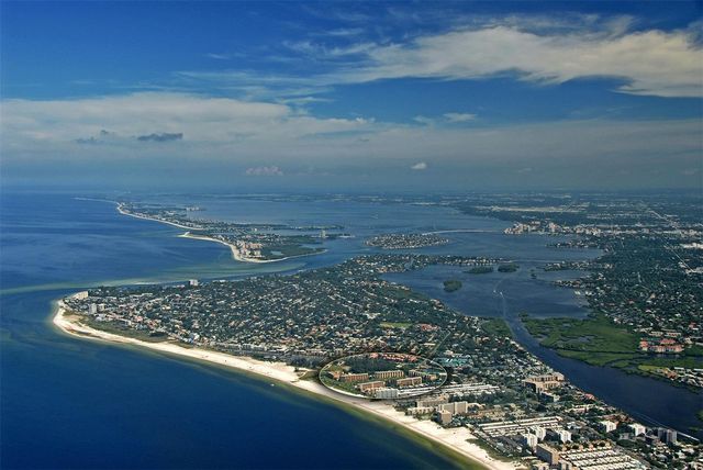 5780 MIDNIGHT PASS ROAD 110, Sarasota, FL 34242