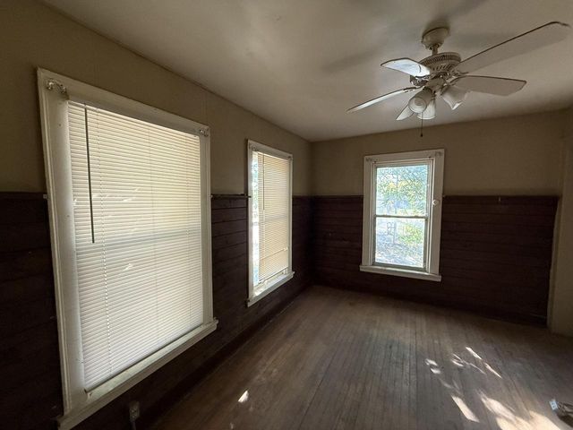 3701 W Kilbourn AVENUE, Milwaukee, WI 53208