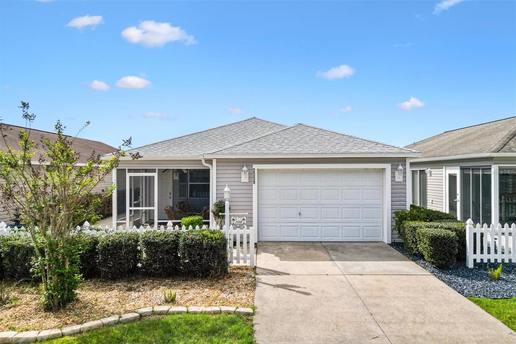 2558 CARRINGTON COURT, The Villages, FL 32162