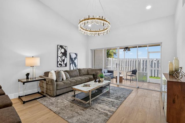 11213 Jasmine Hill Circle, Boca Raton, FL 33498