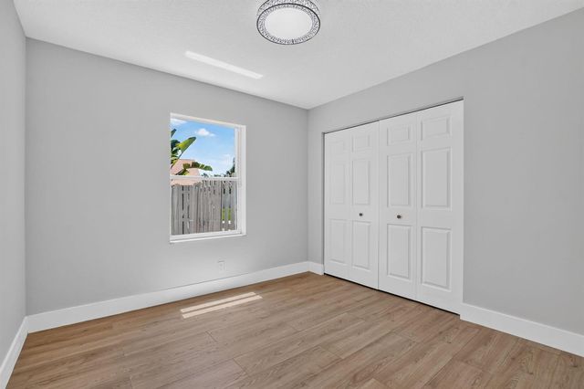 11213 Jasmine Hill Circle, Boca Raton, FL 33498