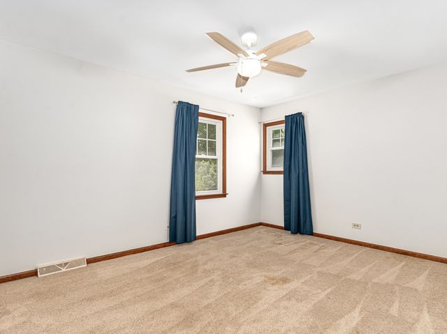 1621 Kenyon Drive, Naperville, IL 60565