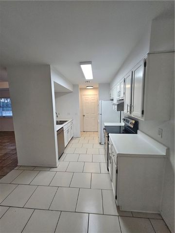 2326 Roselawn Street, Rogers, AR 72756