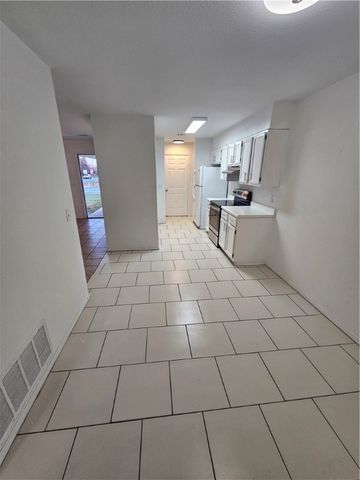 2326 Roselawn Street, Rogers, AR 72756