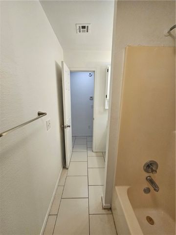 2326 Roselawn Street, Rogers, AR 72756