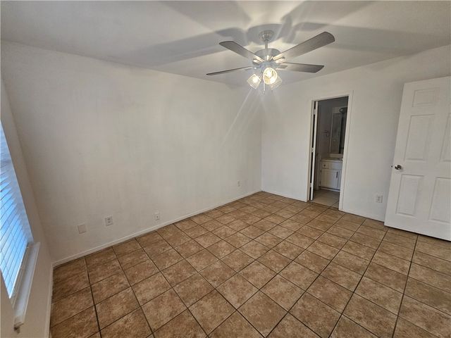 2326 Roselawn Street, Rogers, AR 72756