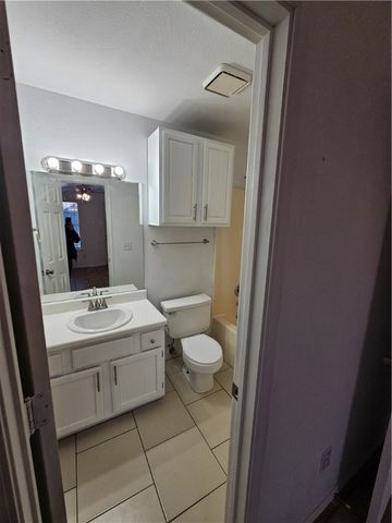 2326 Roselawn Street, Rogers, AR 72756