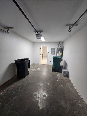 2326 Roselawn Street, Rogers, AR 72756