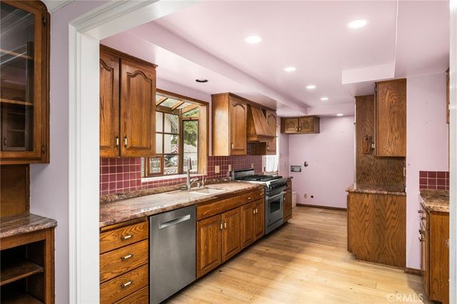 8037 Canna Circle, Buena Park, CA 90620