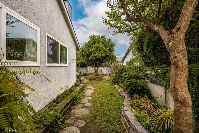 8037 Canna Circle, Buena Park, CA 90620