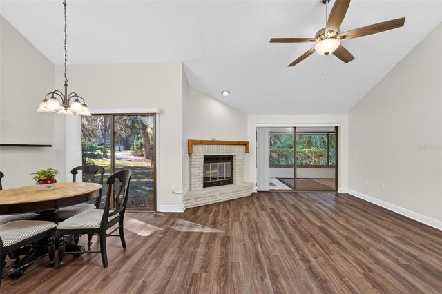 301 CLUSTERWOOD DRIVE, Yalaha, FL 34797