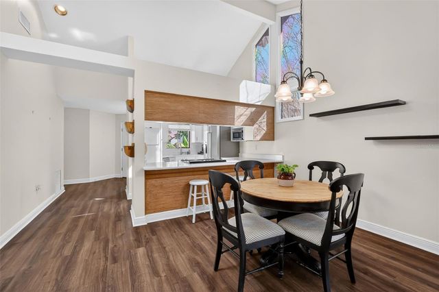 301 CLUSTERWOOD DRIVE, Yalaha, FL 34797