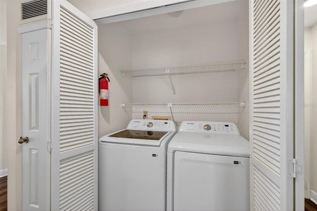 301 CLUSTERWOOD DRIVE, Yalaha, FL 34797