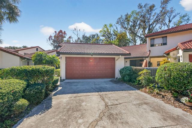 301 CLUSTERWOOD DRIVE, Yalaha, FL 34797