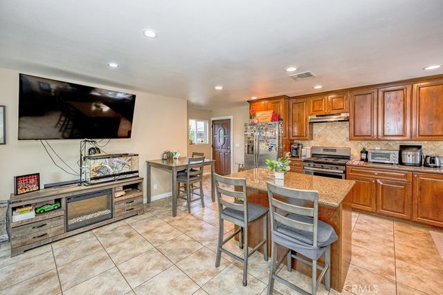 6834 Quinton Lane, Tujunga, CA 91042
