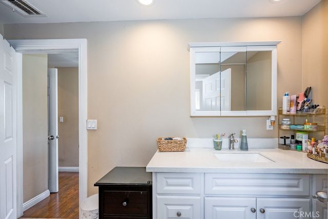 6834 Quinton Lane, Tujunga, CA 91042