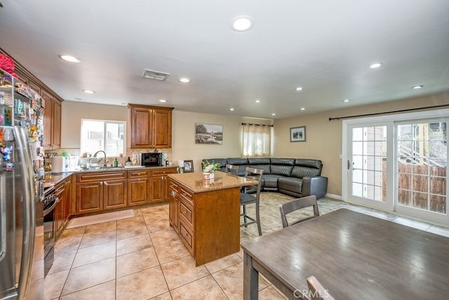 6834 Quinton Lane, Tujunga, CA 91042