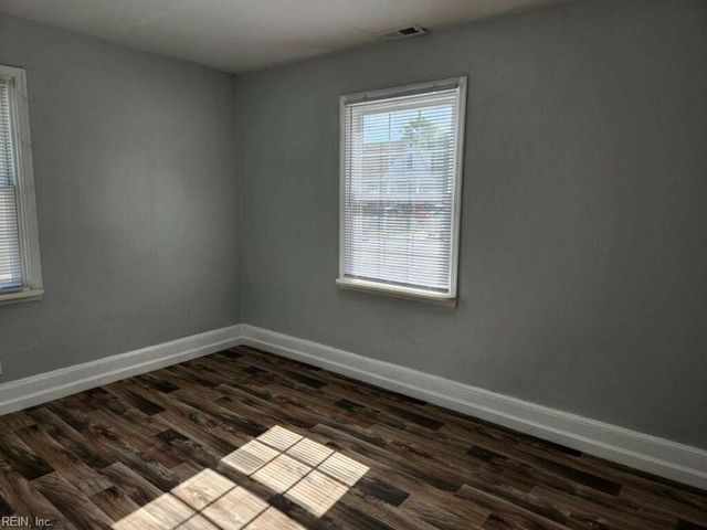 9553 19th Bay ST, Norfolk, VA 23518