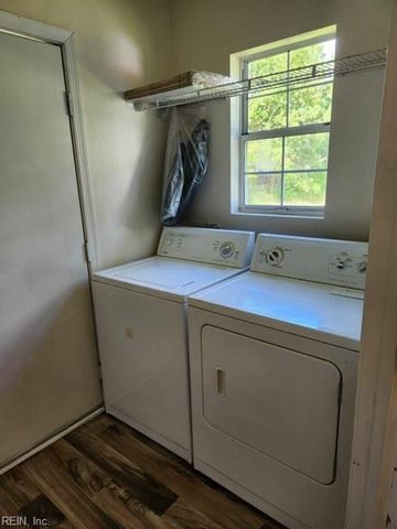 9553 19th Bay ST, Norfolk, VA 23518