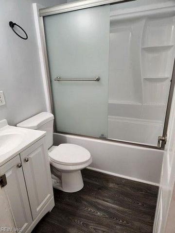 9553 19th Bay ST, Norfolk, VA 23518