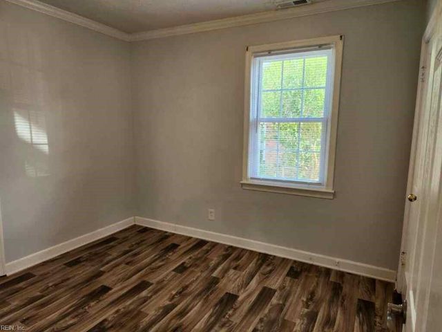 9553 19th Bay ST, Norfolk, VA 23518