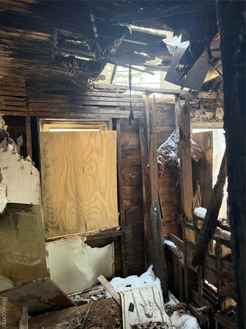 8315 Chalfonte Street, Detroit, MI 48238