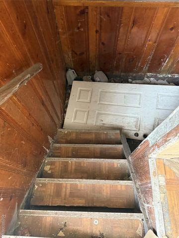 8315 Chalfonte Street, Detroit, MI 48238