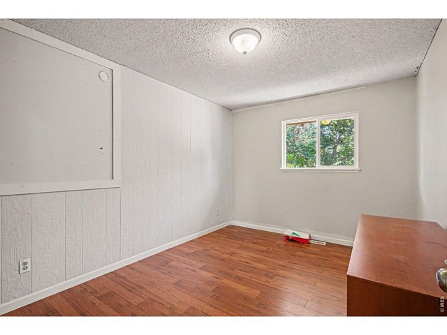 2900 Wagonwheel Ct, Fort Collins, CO 80526