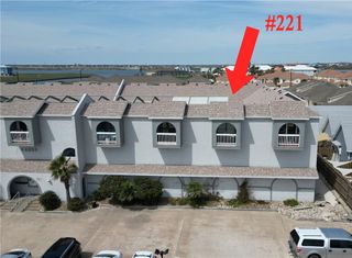 14825 Windward Dr 221, Corpus Christi, TX 78418