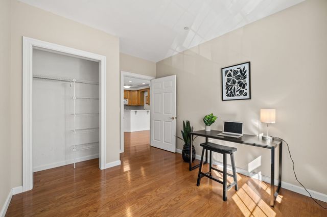 210 Chickering Rd 201A, North Andover, MA 01845
