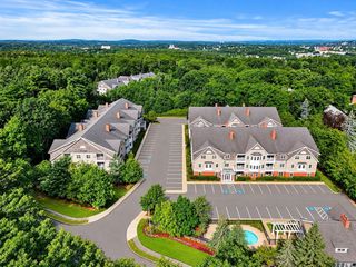 210 Chickering Rd 201A, North Andover, MA 01845
